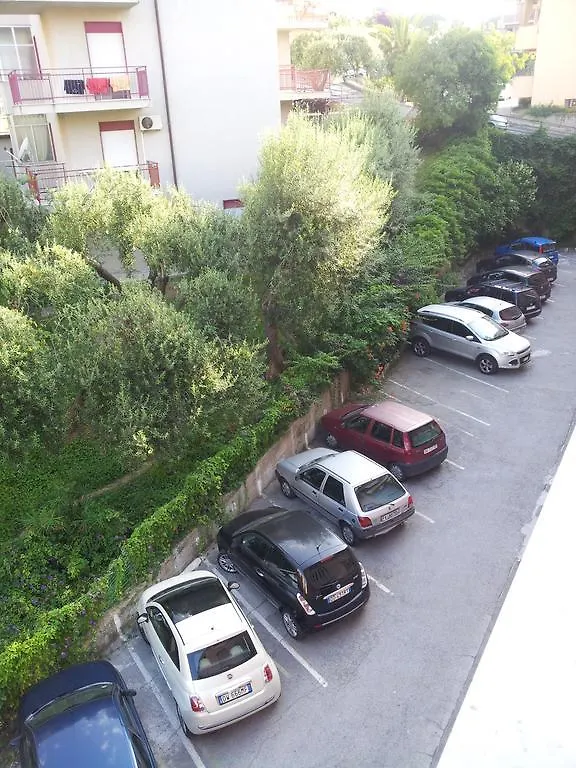 Le Giarette Apartment Cefalu