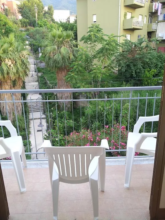 Le Giarette Apartment Cefalu